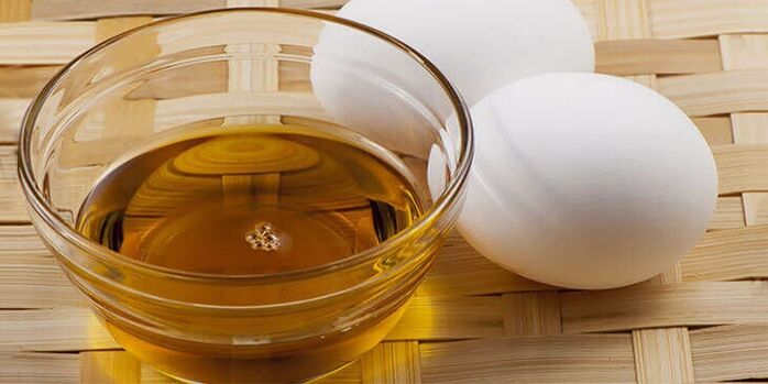Oil eggs to prepare a therapeutic ointment